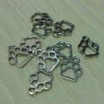 Small Silver Pa..