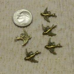 Sweet Bronze Bird Charms